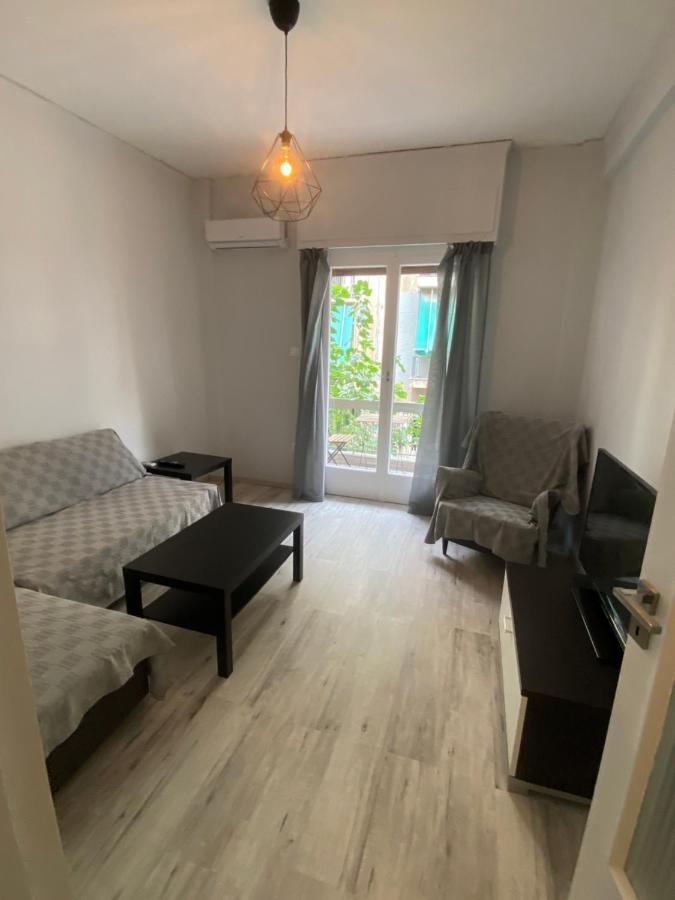 Lovely Apartment/1Bedroom Next To Metro Athen Exterior foto
