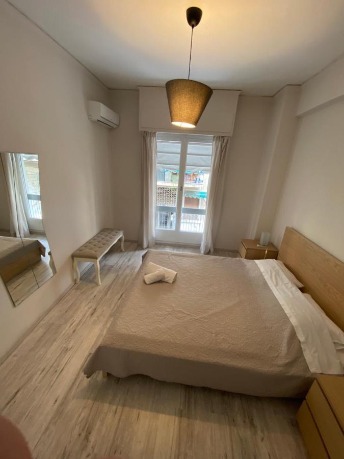 Lovely Apartment/1Bedroom Next To Metro Athen Exterior foto